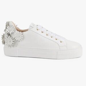AGL Daisy White Leather Sneakers